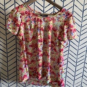 Floral top